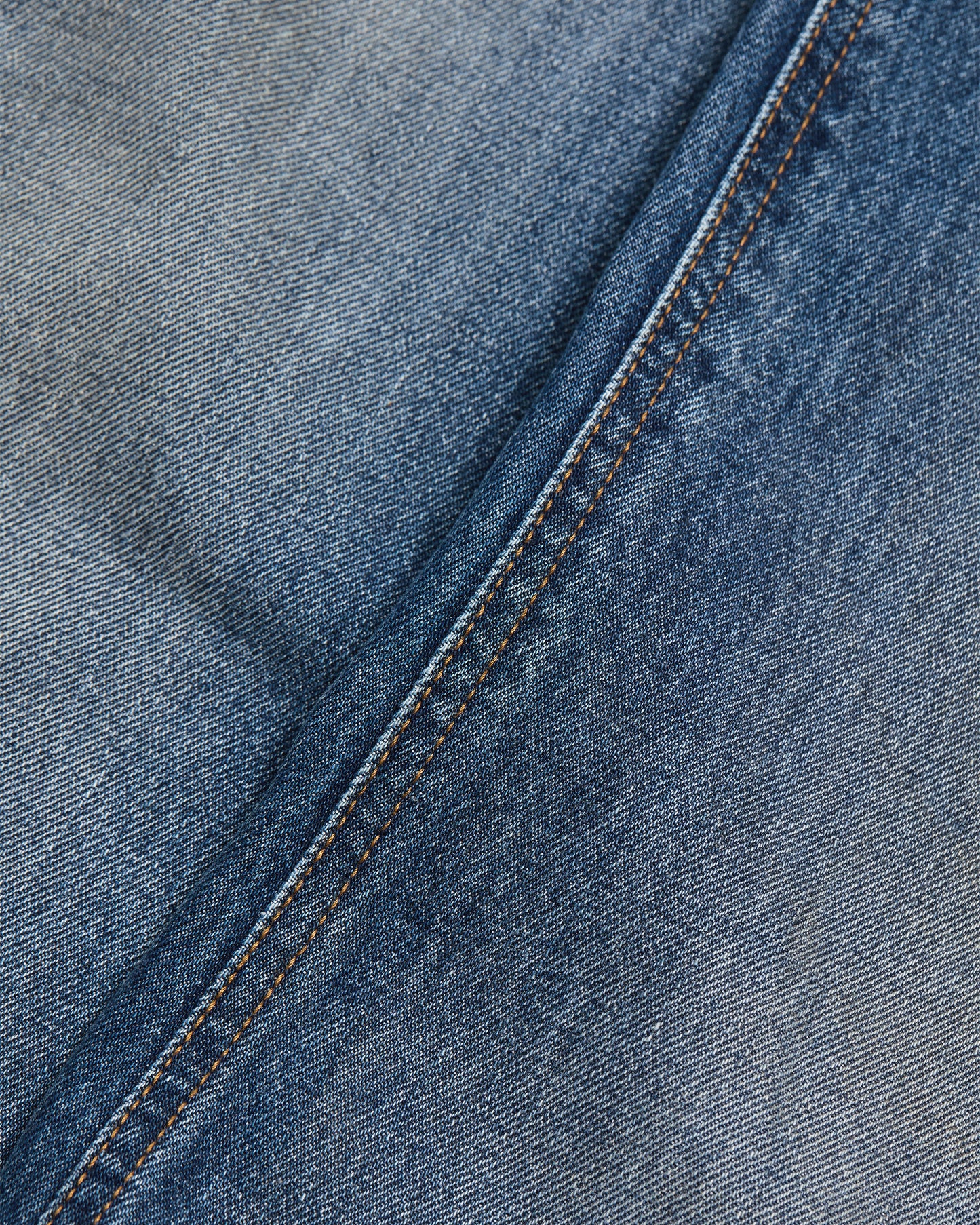 FLAIR CUT DENIM MID BLUE