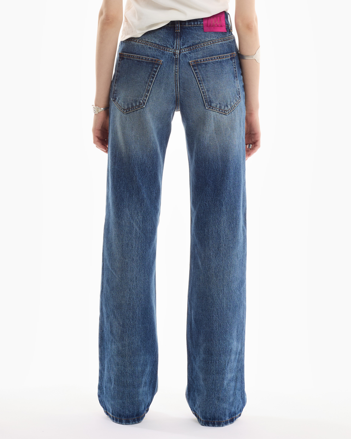 FLAIR CUT DENIM MID BLUE